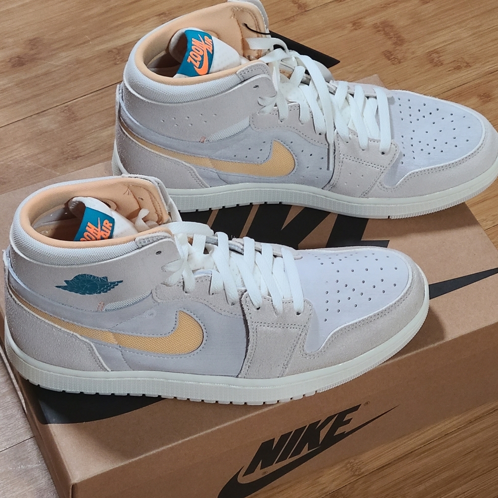 Air Jordan 1 Zoom CMFT 2 'Light Orewood/Sail/Gold/Citrus' Mens 10 (New in Box)